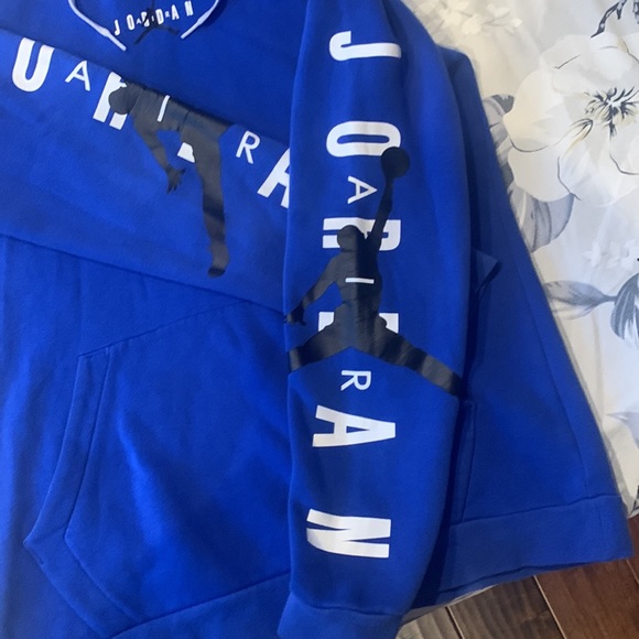 Nike Jordan Air hoodie - Picture 2 of 4